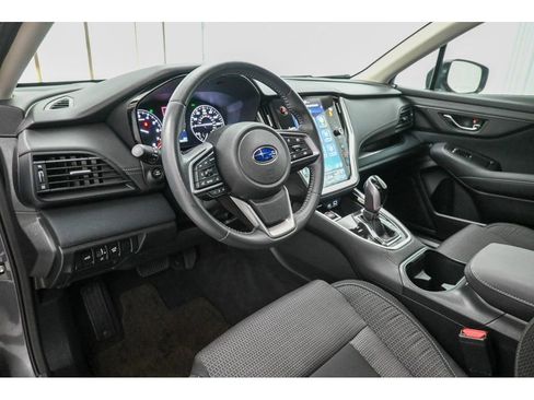 Used 2023 Subaru Outback Premium image 29