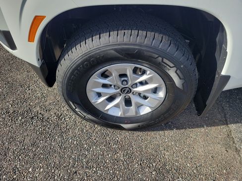 New 2026 Nissan Frontier S RWD image 5