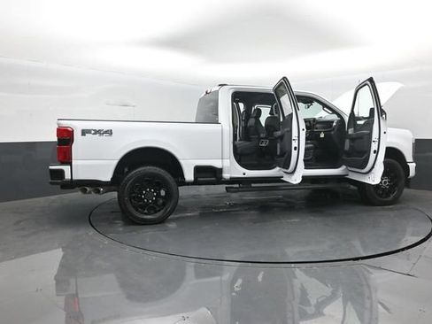 New 2026 Ford F250 Lariat w/ Black Appearance Package AWD/4WD image 42