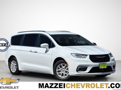 Used 2021 Chrysler Pacifica Touring-L