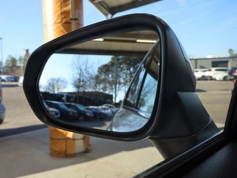 Used 2015 Lexus NX 200t FWD image 39