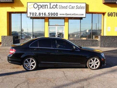Used 2008 Mercedes-Benz C 300 Sedan image 4
