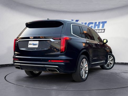 Used 2022 Cadillac XT6 Premium Luxury image 5