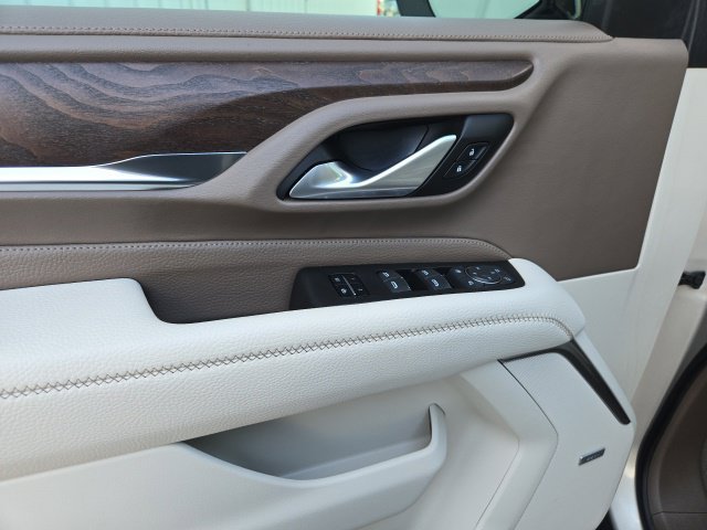 Used 2022 GMC Yukon Denali AWD/4WD image 25