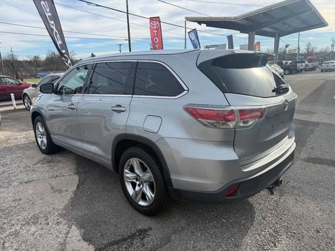 Used 2016 Toyota Highlander Limited image 8