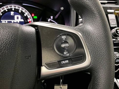 Used 2018 Honda CR-V LX image 19