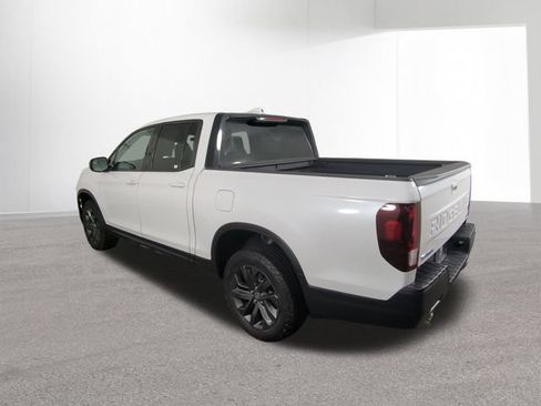 Used 2024 Honda Ridgeline Sport image 32