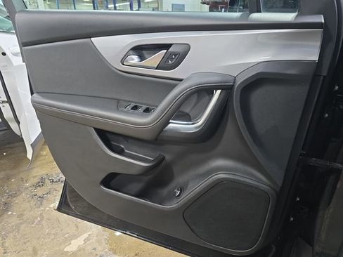 Used 2022 Chevrolet Blazer LT image 28