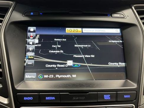 Used 2017 Hyundai Santa Fe Sport w/ 2.4L Tech Package 04 AWD/4WD image 15