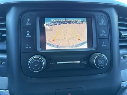 Used 2022 RAM 1500 Big Horn AWD/4WD image 18