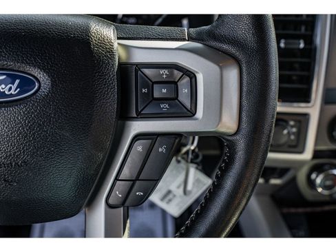 Used 2019 Ford F250 Lariat w/ Lariat Value Package image 13