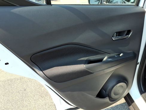 Certified 2024 Nissan Kicks SV FWD image 12