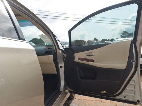 Used 2012 Lexus HS 250h image 27