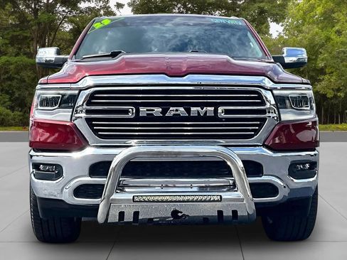 Used 2023 RAM 1500 Laramie AWD/4WD image 3