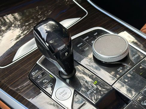 Used 2021 BMW X5 xDrive45e w/ Premium Package image 27