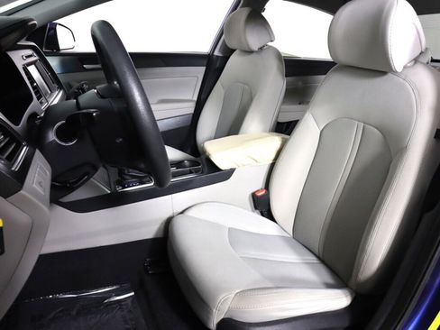 Used 2016 Hyundai Sonata Sport image 29