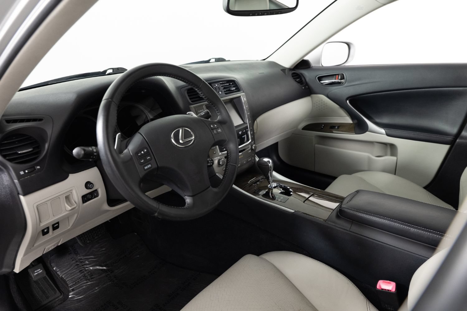 Used 2010 Lexus IS 250 w/ Premium Pkg Value Edition RWD image 12