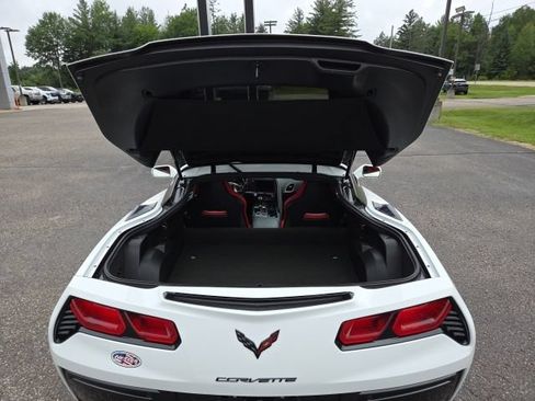 Used 2018 Chevrolet Corvette Stingray Coupe w/ 1LT RWD image 20