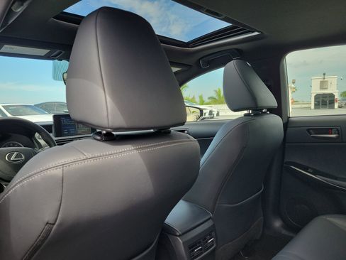 Certified 2024 Lexus IS 300 w/ Comfort Package RWD image 13