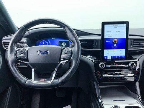 Used 2021 Ford Explorer ST w/ Equipment Group 401A image 8