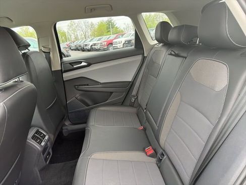 Used 2023 Volkswagen Taos SE w/ Black Wheel Package image 13