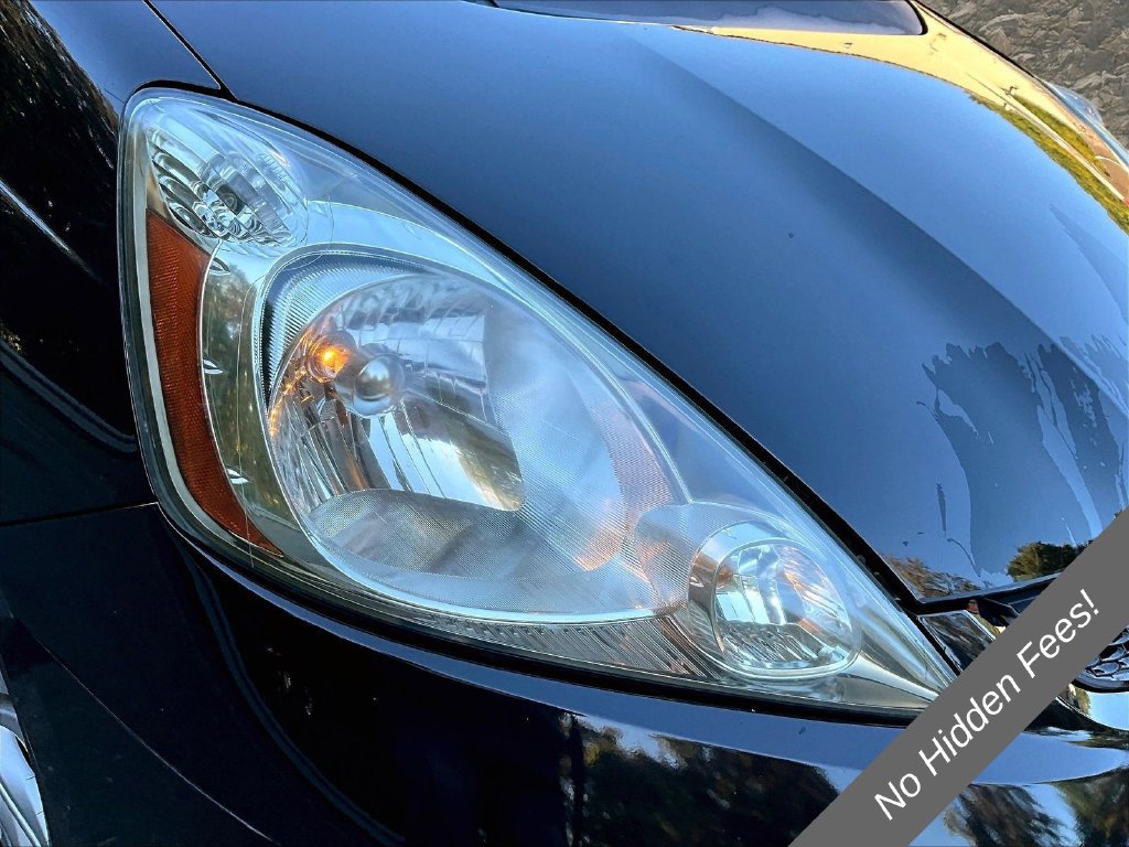 Used 2011 Honda Fit Sport image 24
