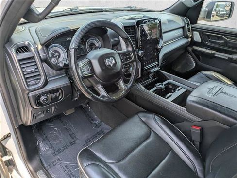 Used 2019 RAM 1500 Limited AWD/4WD image 9