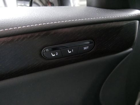 Used 2024 INFINITI QX60 Sensory image 17