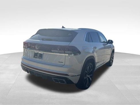 New 2026 Volkswagen Atlas Cross Sport SEL Premium R-Line AWD/4WD image 4