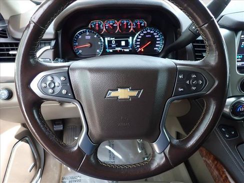 Used 2020 Chevrolet Tahoe Premier AWD/4WD image 15