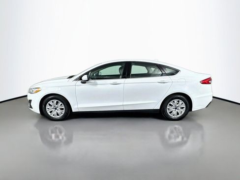Used 2020 Ford Fusion S FWD image 2