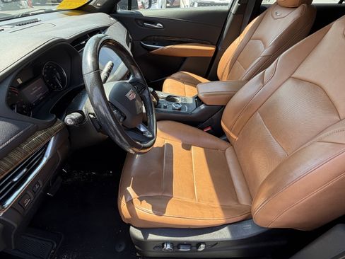 Used 2019 Cadillac XT4 Sport FWD image 11