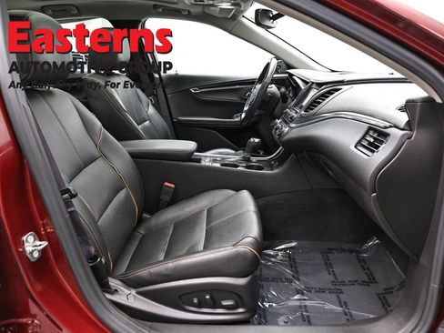 Used 2017 Chevrolet Impala Premier w/ Enhanced Convenience Package FWD image 27