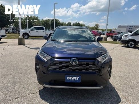 Used 2021 Toyota RAV4 Limited AWD/4WD image 2