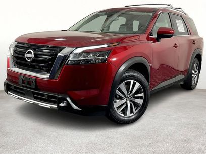 Used 2022 Nissan Pathfinder SL w/ Cargo Package