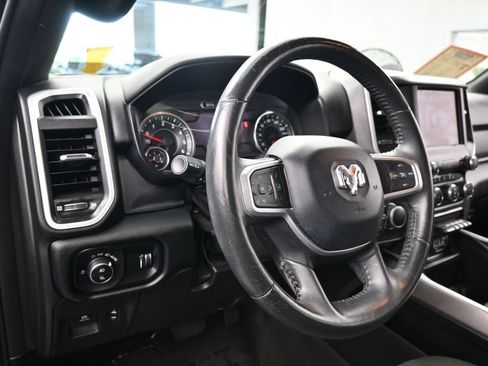 Used 2021 RAM 1500 Big Horn RWD image 15