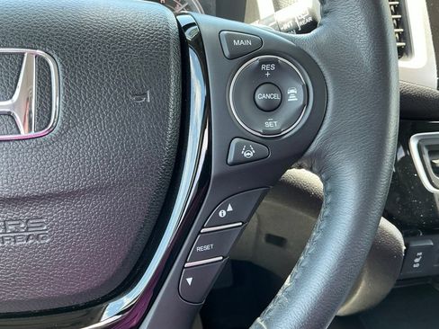 Used 2017 Honda Pilot Touring image 68