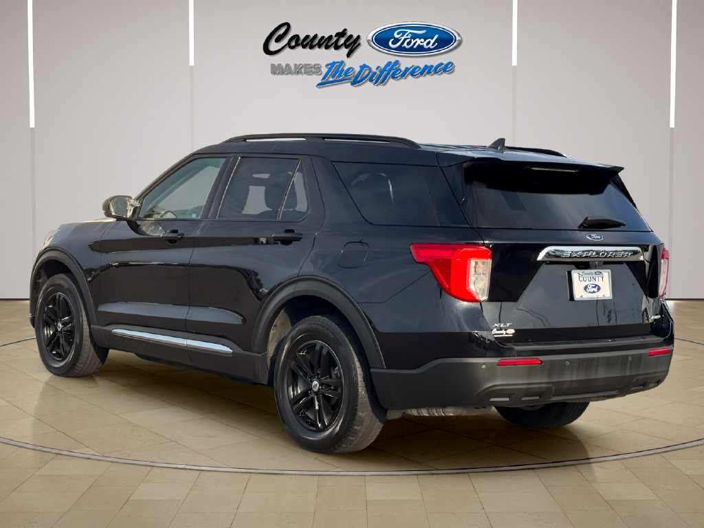 Used 2022 Ford Explorer XLT AWD/4WD image 15
