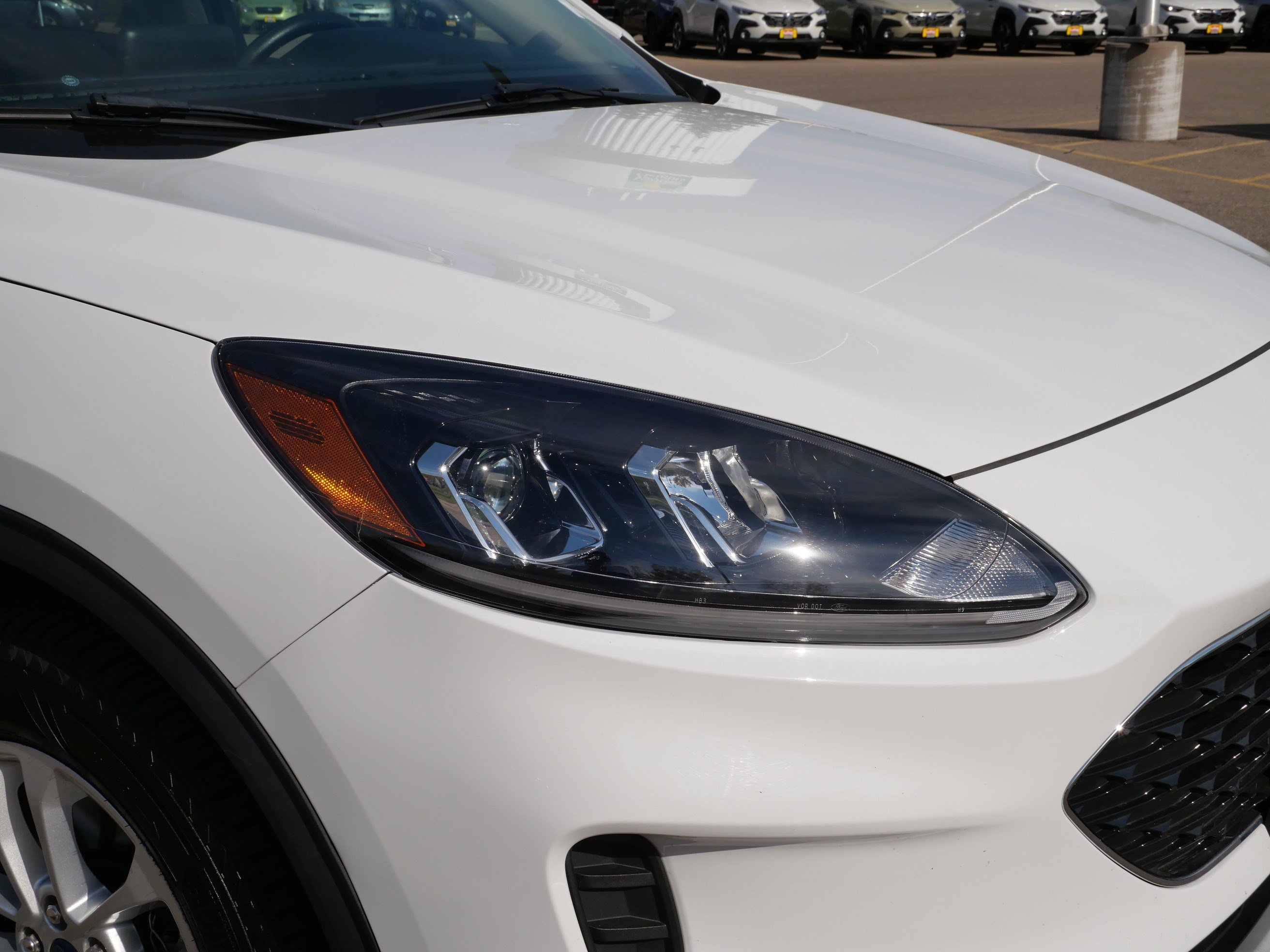 Used 2020 Ford Escape SE AWD/4WD image 16