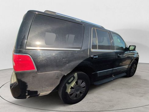 Used 2009 Lincoln Navigator 4WD image 5