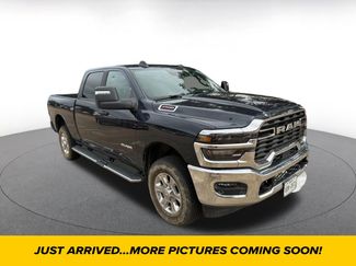 Used 2025 RAM 2500 Big Horn AWD/4WD video 1