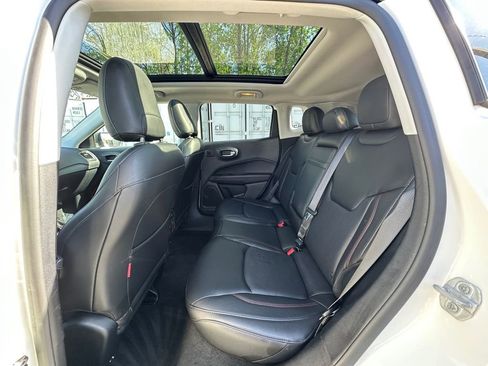 Used 2018 Jeep Compass Trailhawk w/ Leather Interior Group image 22