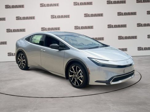 New 2026 Toyota Prius Plug-In Hybrid FWD image 7