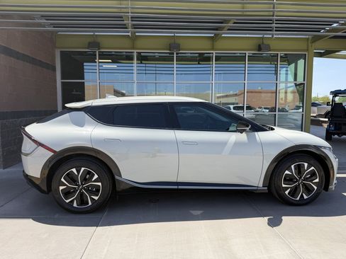 Used 2024 Kia EV6 Wind w/ Wind Technology Package RWD image 9