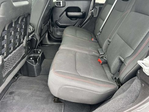 Used 2021 Jeep Wrangler Unlimited Rubicon AWD/4WD image 20