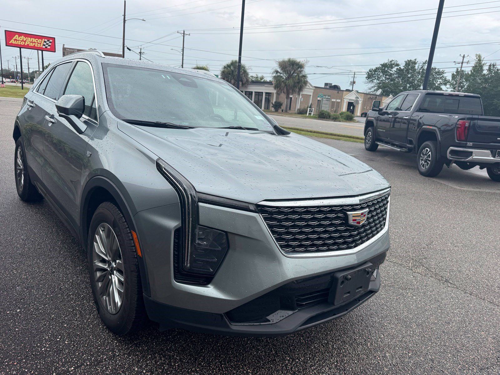 Used 2025 Cadillac XT4 Premium Luxury AWD/4WD image 5