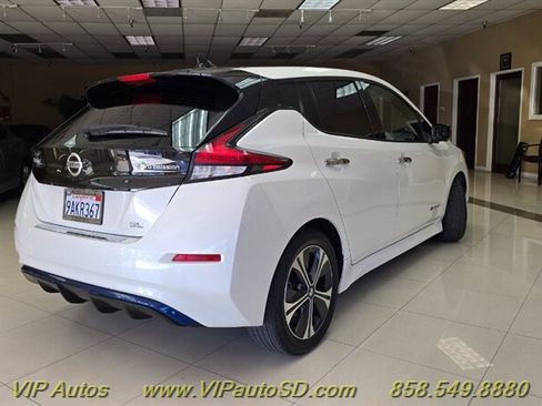Used 2018 Nissan Leaf SL w/ SL Technology Package FWD image 4