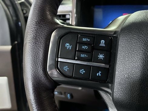 Used 2025 Ford F250 King Ranch w/ FX4 Off-Road Package image 26