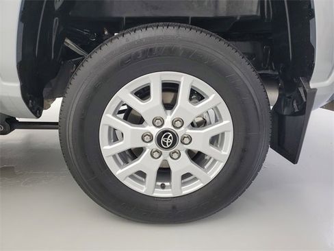 Used 2024 Toyota Tacoma SR5 image 12