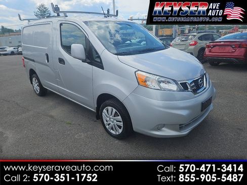 Used 2014 Nissan NV200 SV w/ Exterior Appearance Package FWD image 1